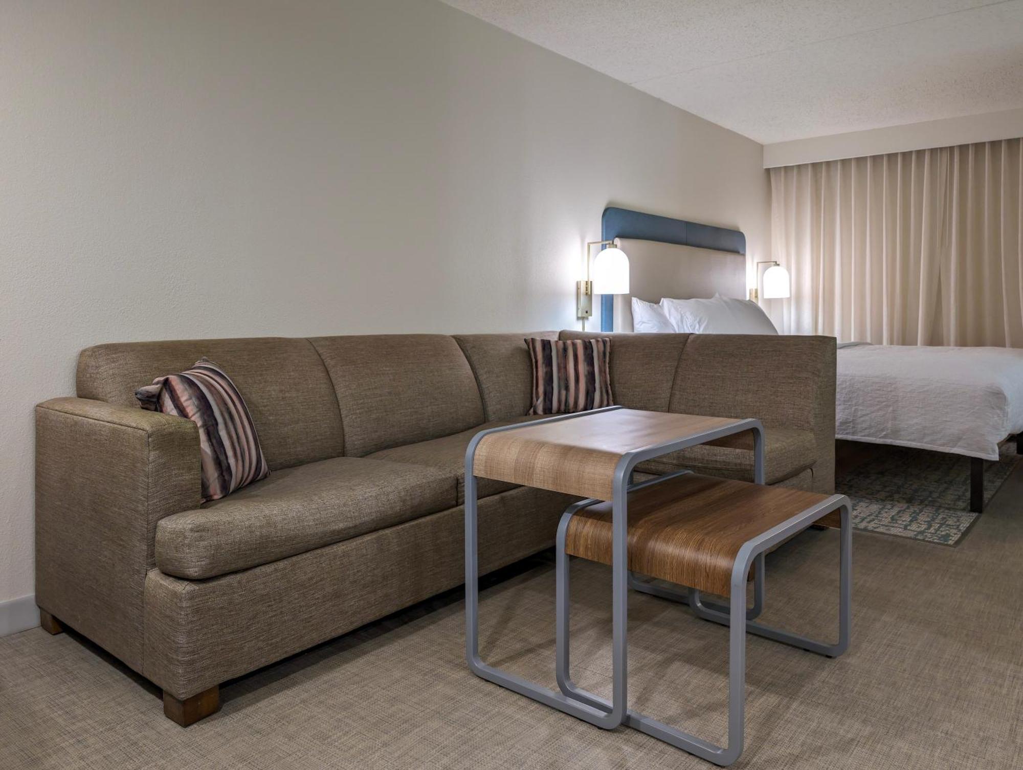 Homewood Suites By Hilton Oklahoma City Airport Экстерьер фото